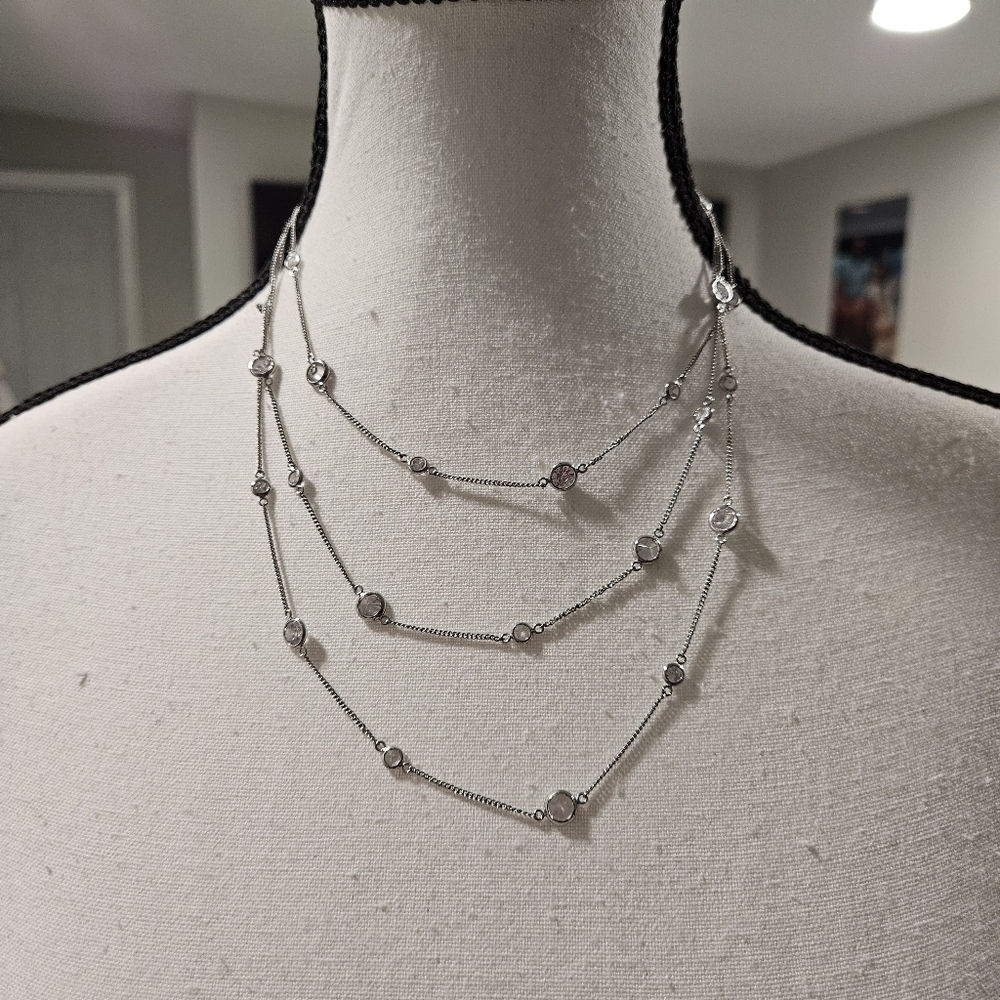 Elegant Silver Layered Necklace